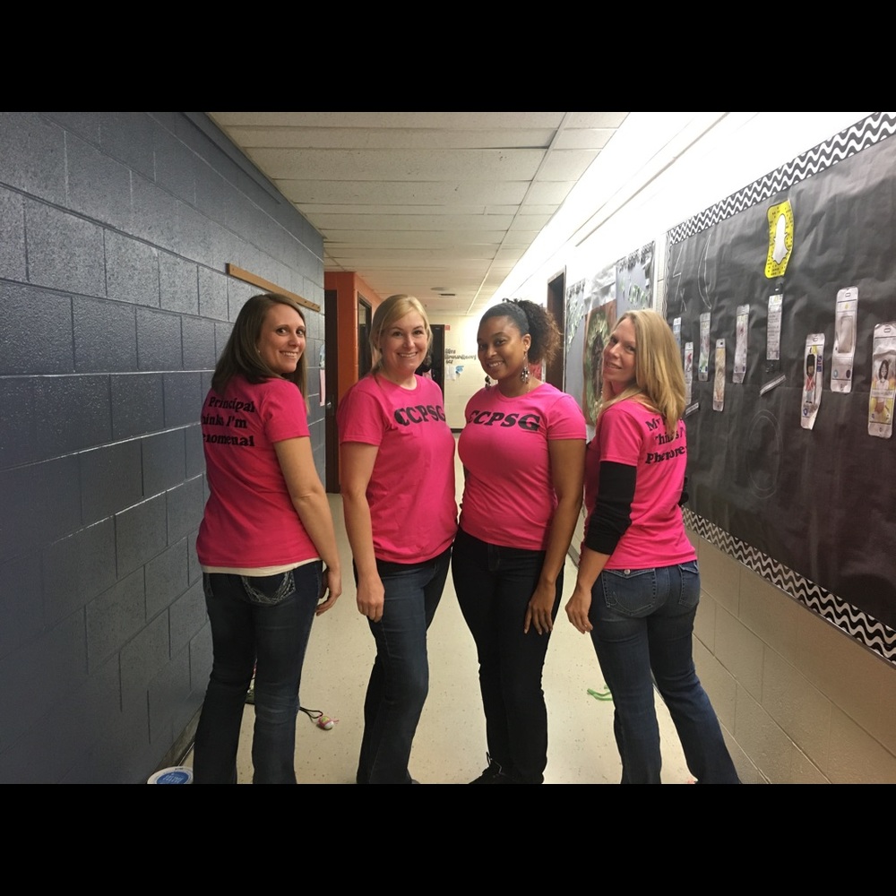 Momma, teacher, Posher...and new wife at 50! - Picture 6 of 6